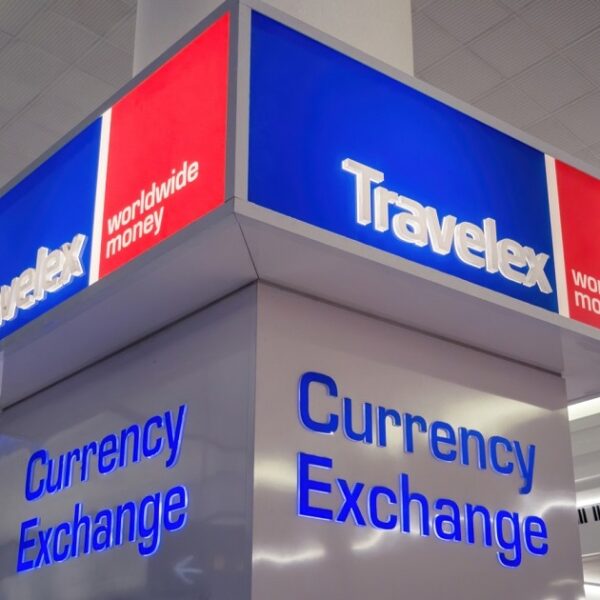 geld wisselen schiphol